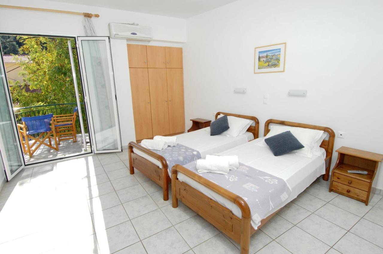 Alexis Studios And Apartments Agia Efimia 외부 사진